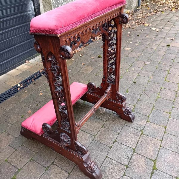 Church Carved Oak Prayer Kneeler - Image 2