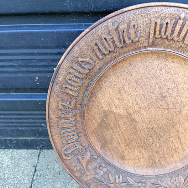 Antique French Holy Communion Oak Plate. C 1885. Give Us this Day Our Daily Bread. - Image 2