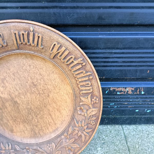 Antique French Holy Communion Oak Plate. C 1885. Give Us this Day Our Daily Bread. - Image 3