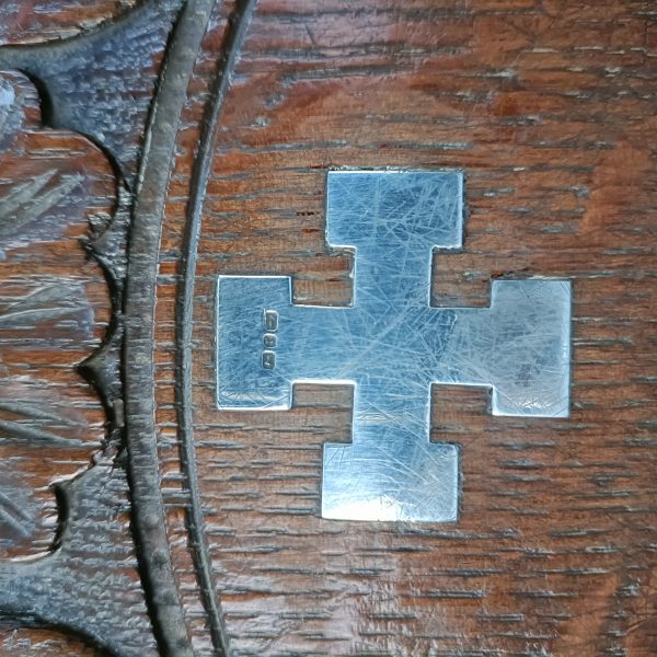 Church Holy Communion Oak Bread Plate. Silver Coloured Cross insert. - Image 4