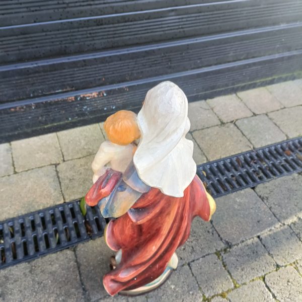 Large Mary and Child Wooden Statue. Believe Romainian. - Image 5