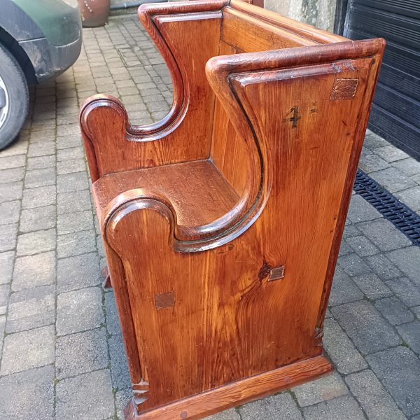 Single Church Reading Pew in Pine. C1880. Unusual. Solid. Heavy. - Image 2