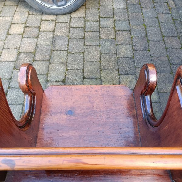 Single Church Reading Pew in Pine. C1880. Unusual. Solid. Heavy. - Image 5