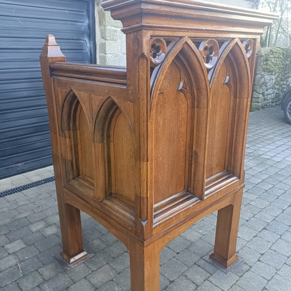 English Church Oak and Pine Gothic Pulpit. C1880 - Image 3