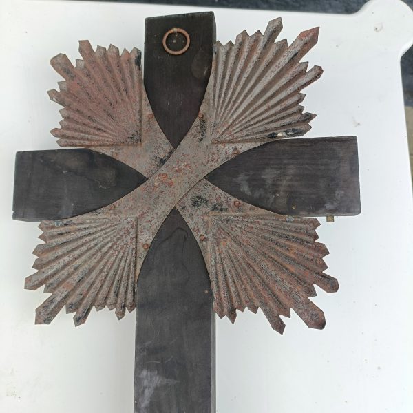 Large French Unusual Crucifix.Some brass stringing missing. - Image 4