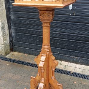 ENGLISH OAK GOTHIC LECTERN
