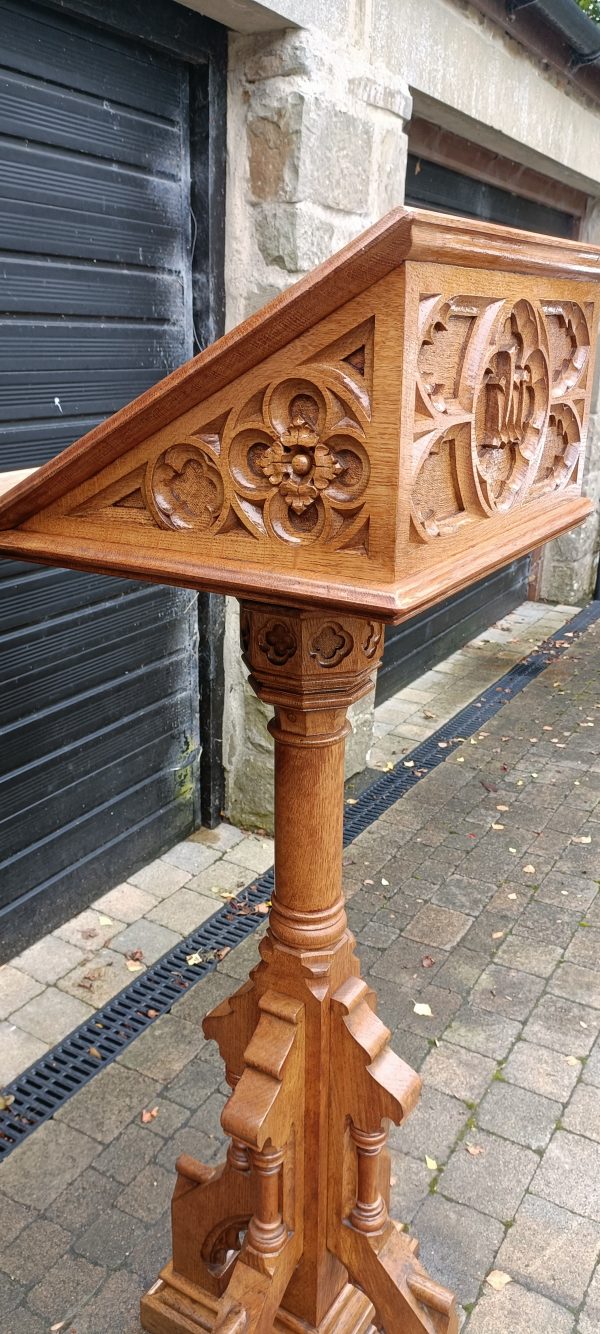 ENGLISH OAK GOTHIC LECTERN - Image 7