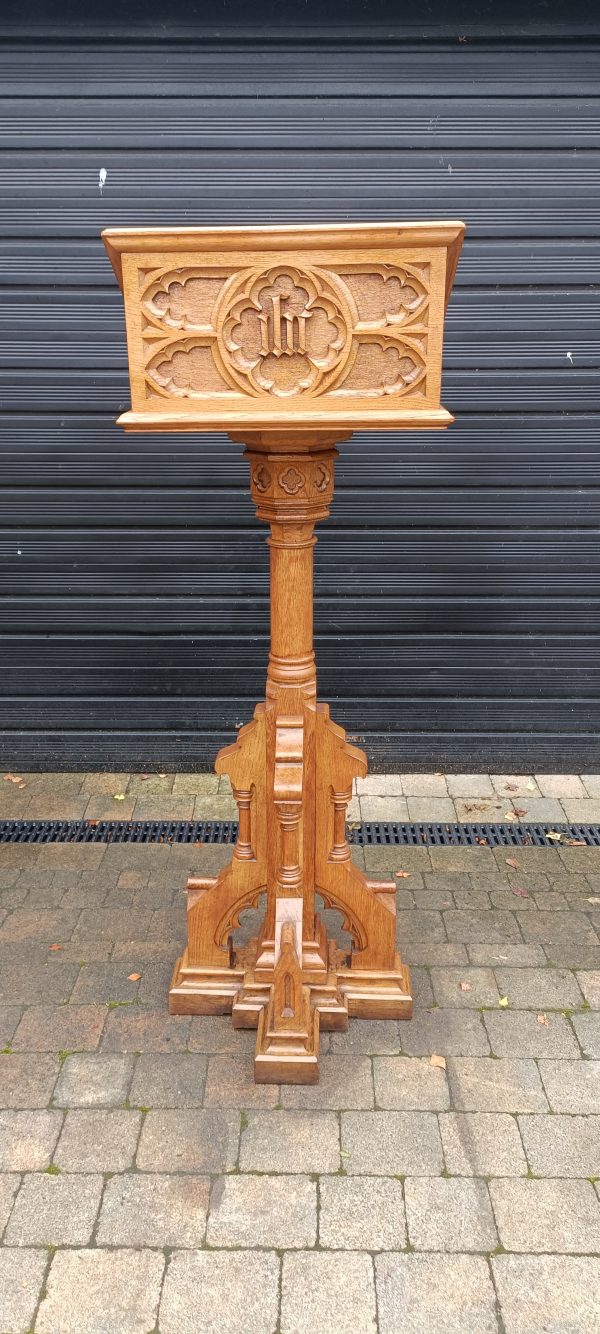 ENGLISH OAK GOTHIC LECTERN - Image 9